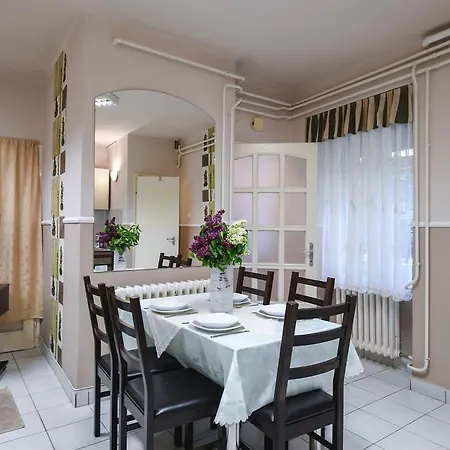 Apartman Jókai Family Apartman