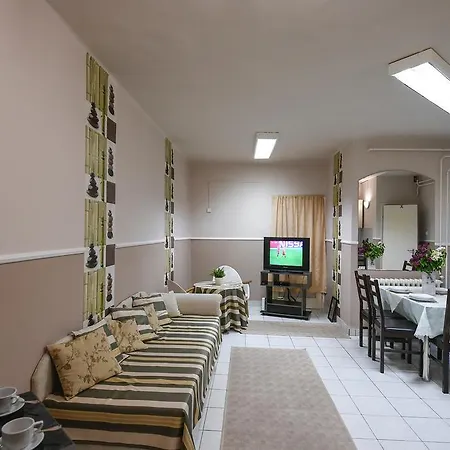 Jókai Family Apartman * Eger